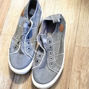 Blowfish Malibu Women’s Play Lavender Slip-On Sneakers Size 11 M